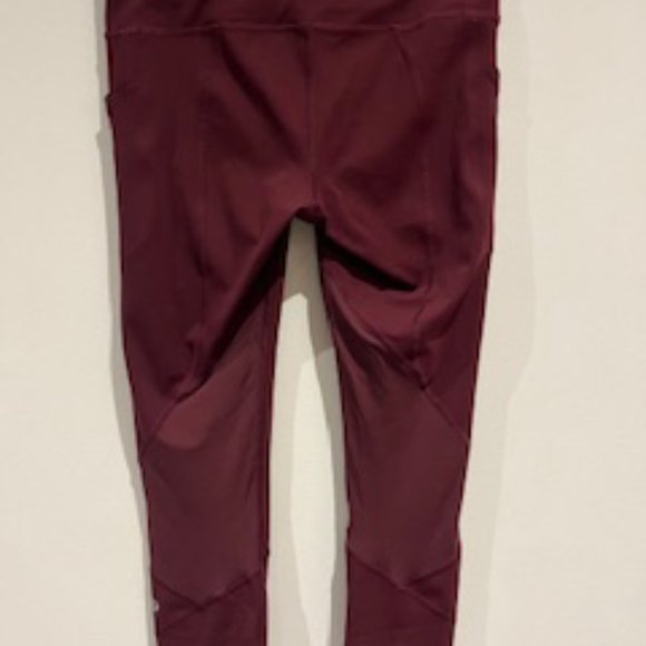 Lululemon Pace Mid-Rise Rival Crop 22” - Cassis/Garnet (Maroon) - Size 8 - Picture 5 of 8